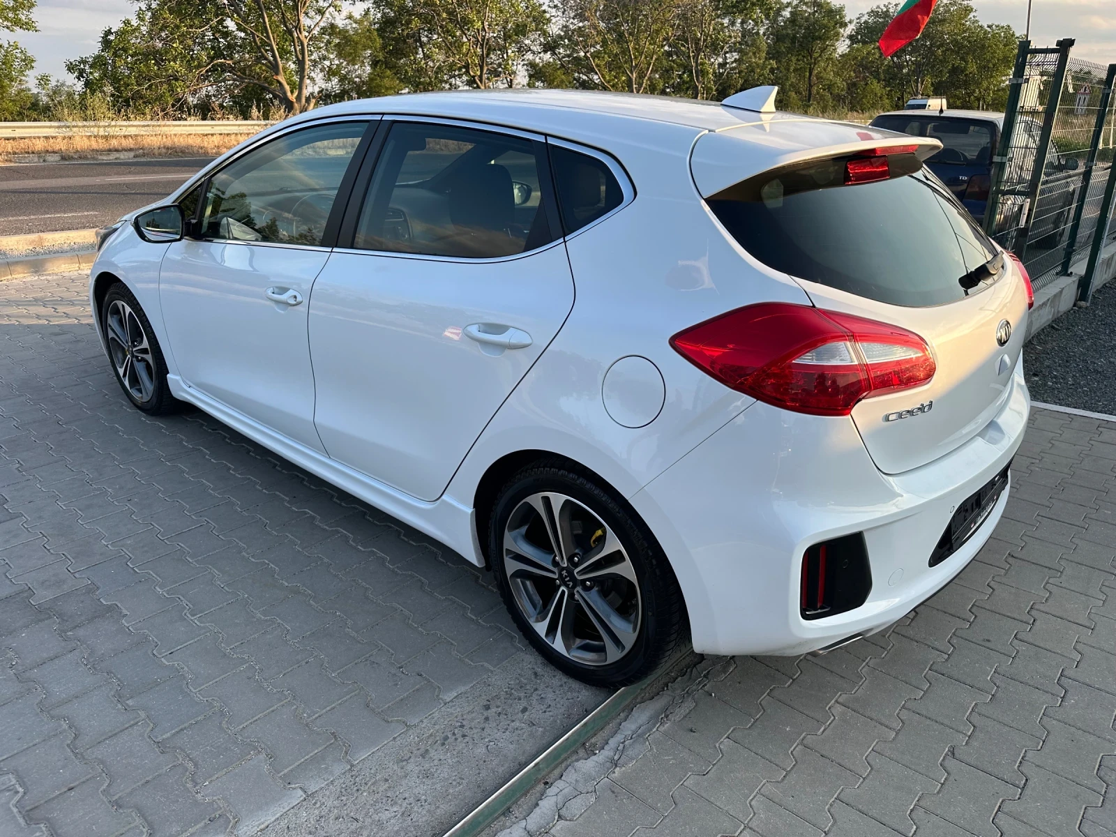 Kia Ceed GT Line Euro6 Navi CarPlay Камера  - изображение 4