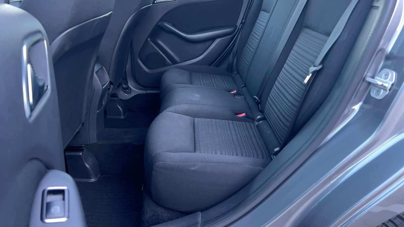 Mercedes-Benz A 180 1.5CDI EURO 6B - изображение 10