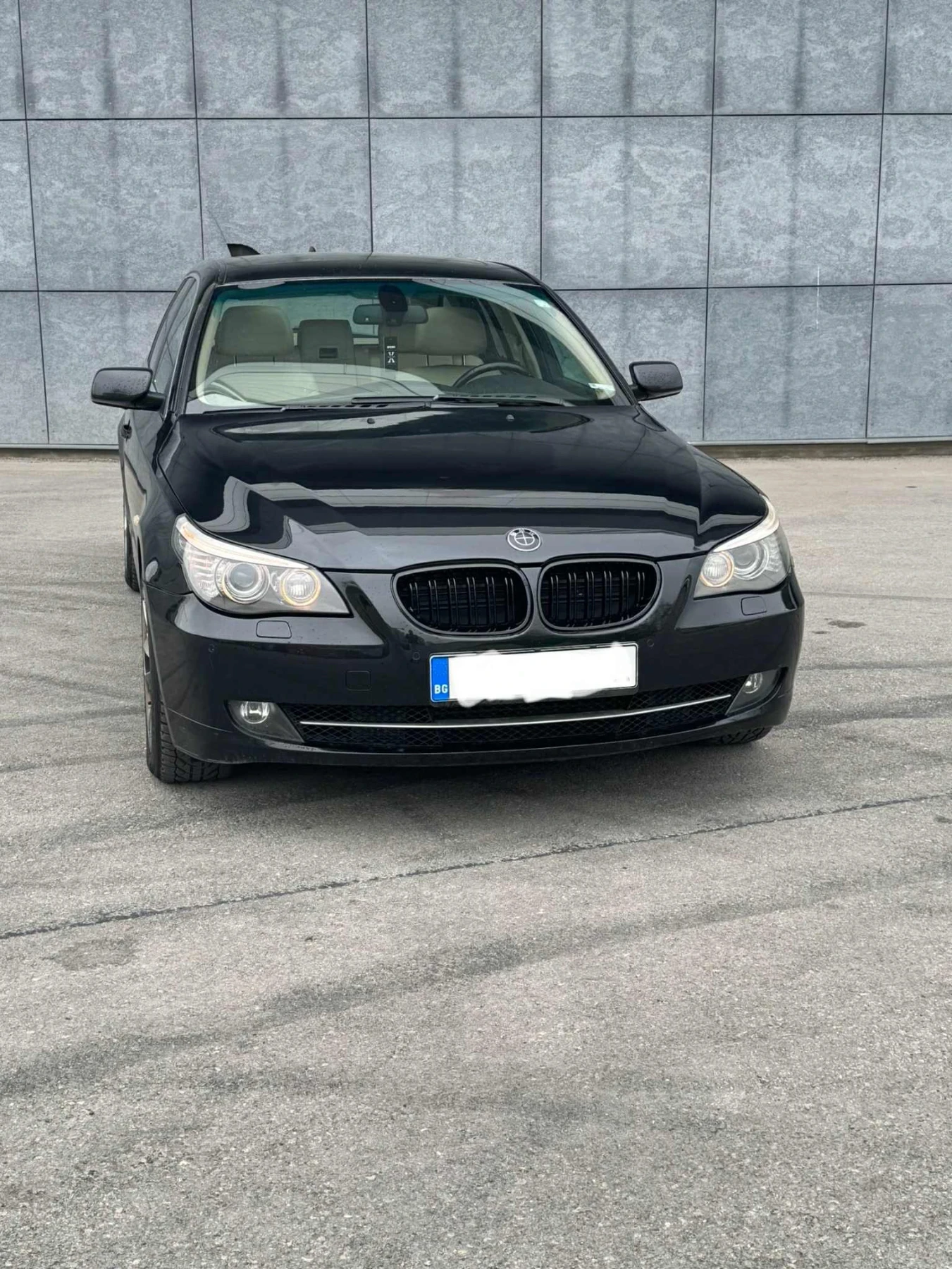 BMW 530 BMW 530 FACELIFT / X-DRIVE / PANORAMA - изображение 2