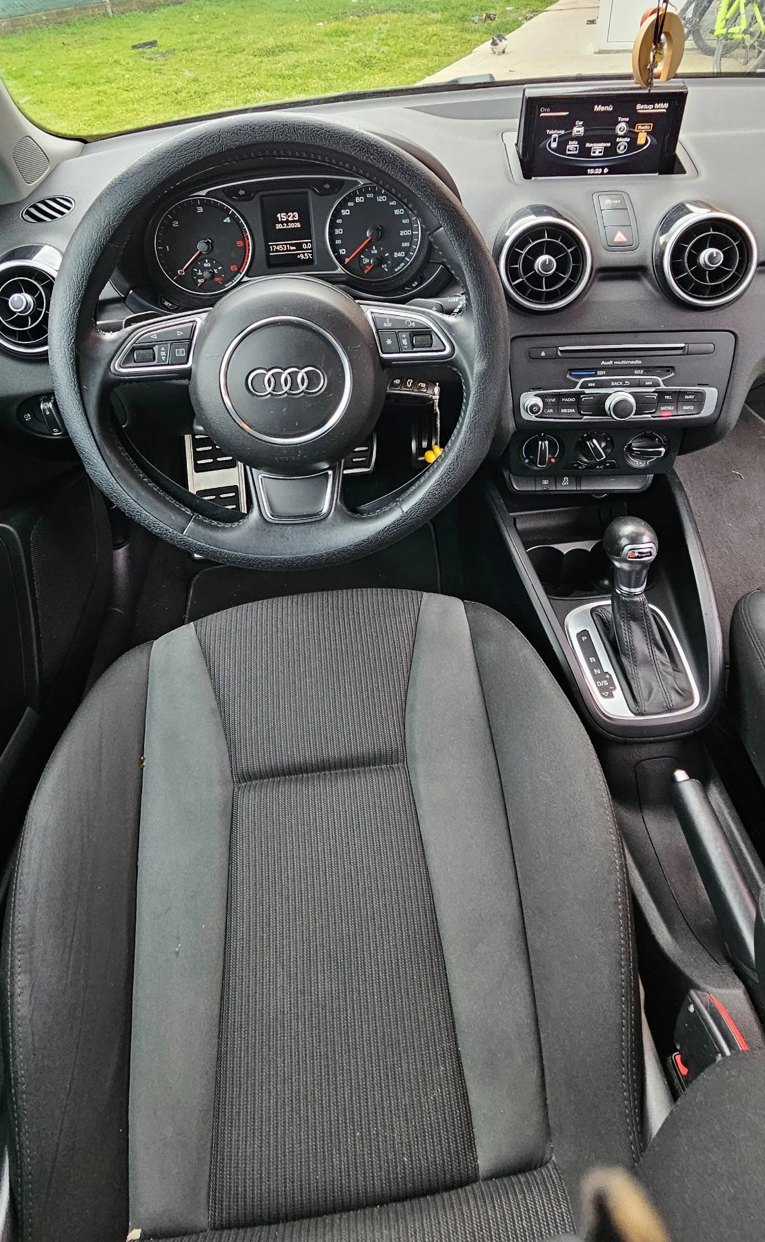 Audi A1 S-line, снимка 6 - Автомобили и джипове - 53782281