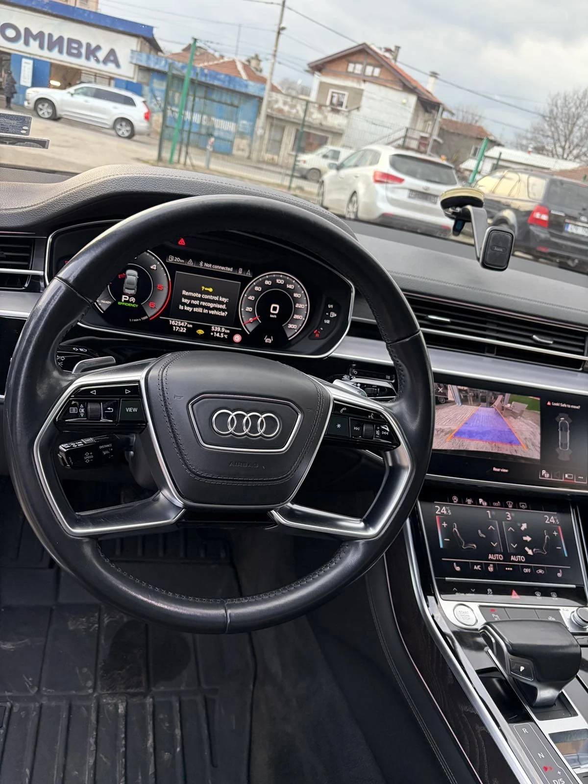 Audi A8, снимка 8 - Автомобили и джипове - 53967935