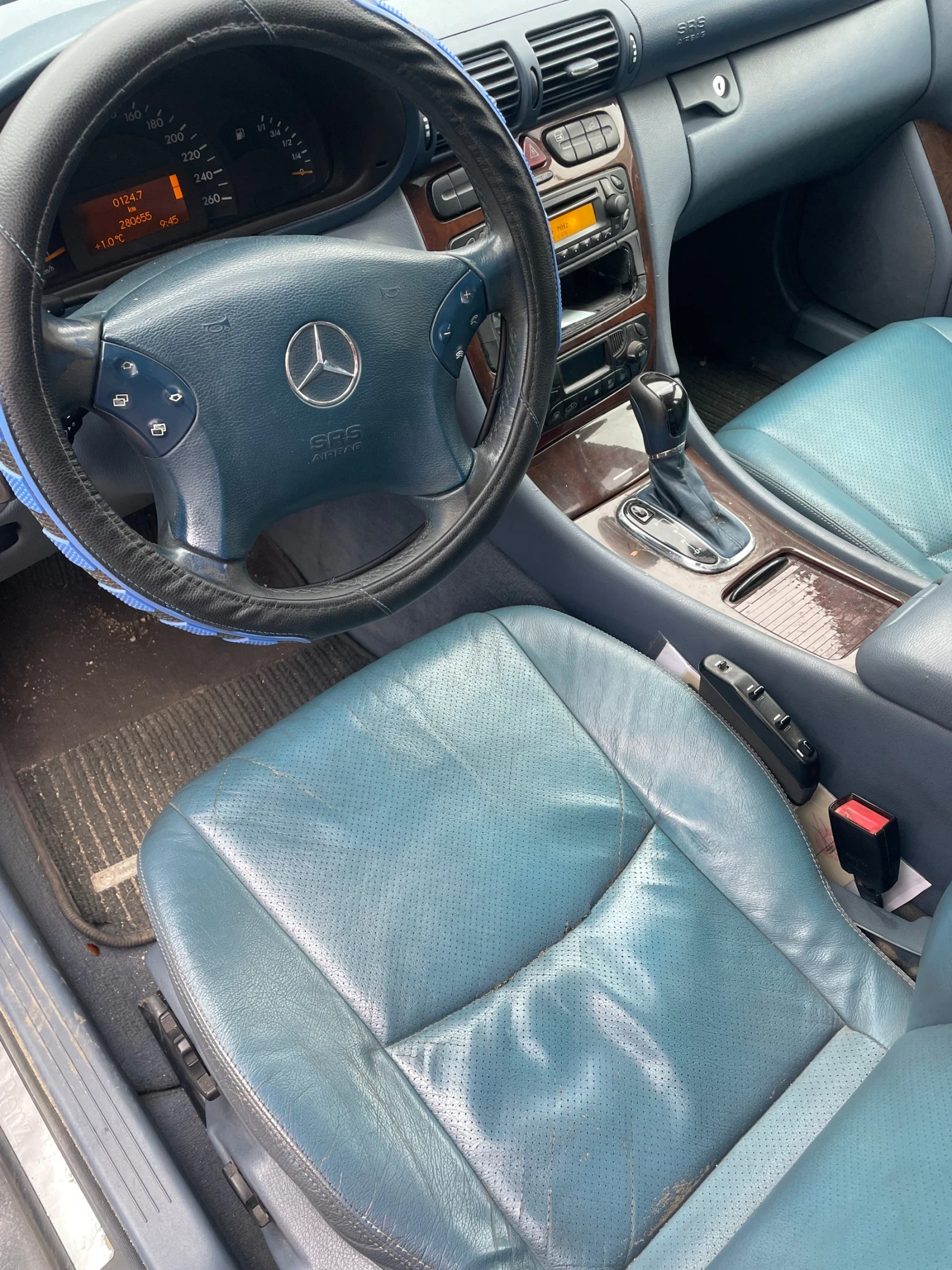 Mercedes-Benz C 270 C270 2.7CDI, снимка 12 - Автомобили и джипове - 54071949