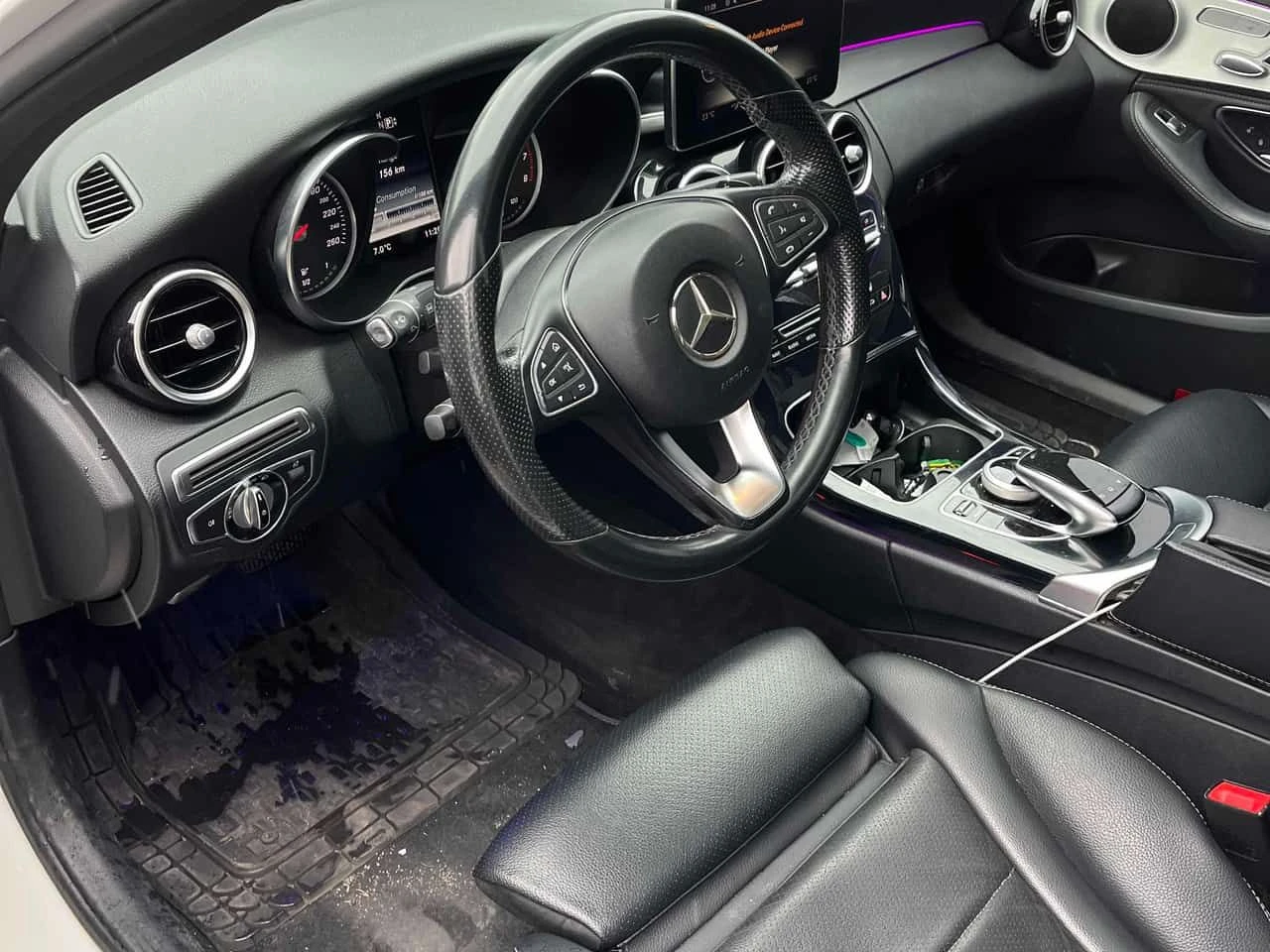 Mercedes-Benz C 300 4MATIC* PANO* AMBIENTNO* ПОДГРЕВИ* , снимка 5 - Автомобили и джипове - 54162131