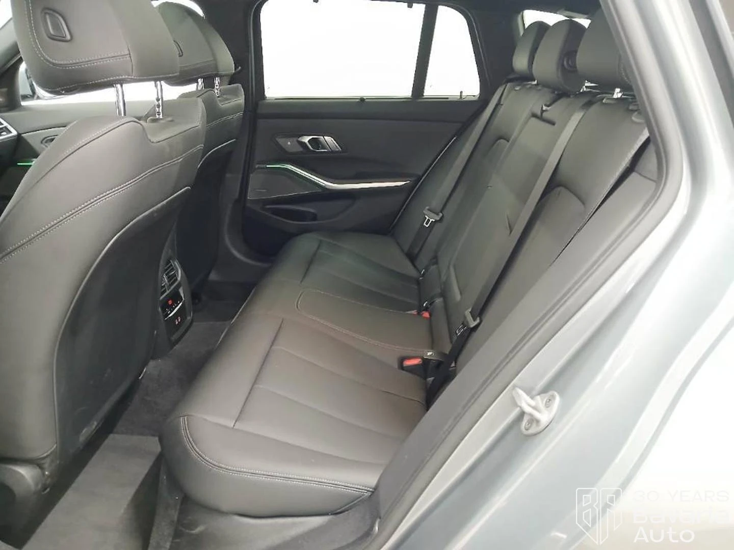 BMW 320 d xDrive M Sport Paket, снимка 7 - Автомобили и джипове - 54428202
