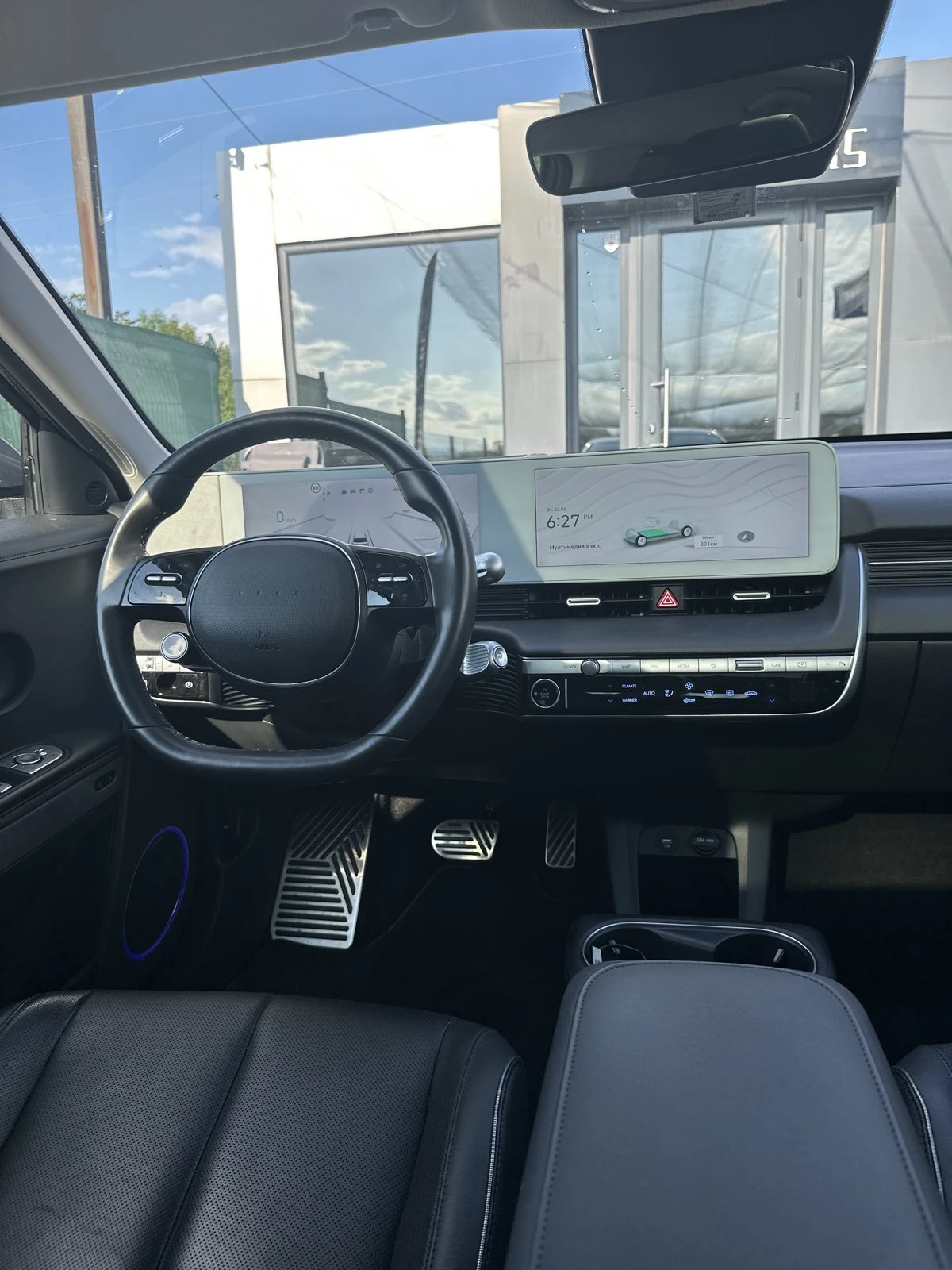 Hyundai Ioniq 5 72.6KWh/UNIQ/ГАРАНЦИЯ/ПАНОРАМА/360/HEADUP, снимка 11 - Автомобили и джипове - 54562541