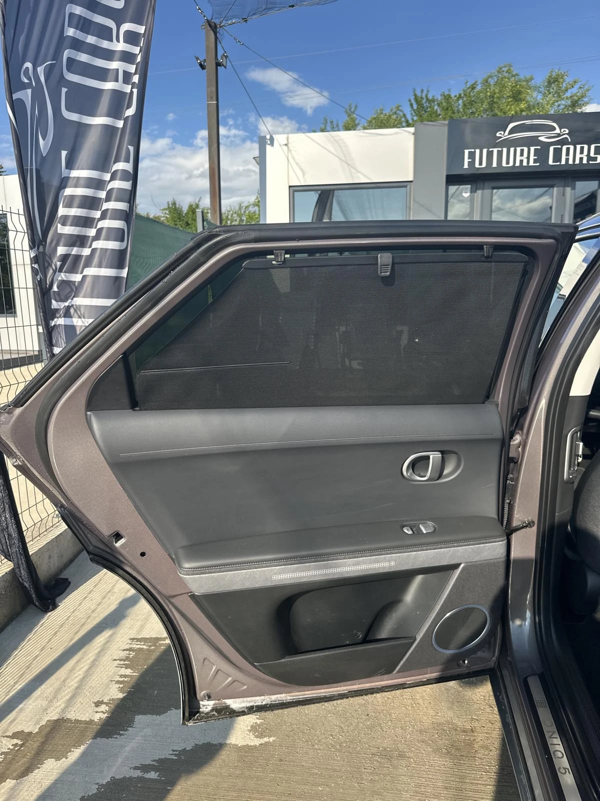 Hyundai Ioniq 5 72.6KWh/UNIQ/ГАРАНЦИЯ/ПАНОРАМА/360/HEADUP, снимка 15 - Автомобили и джипове - 54562541