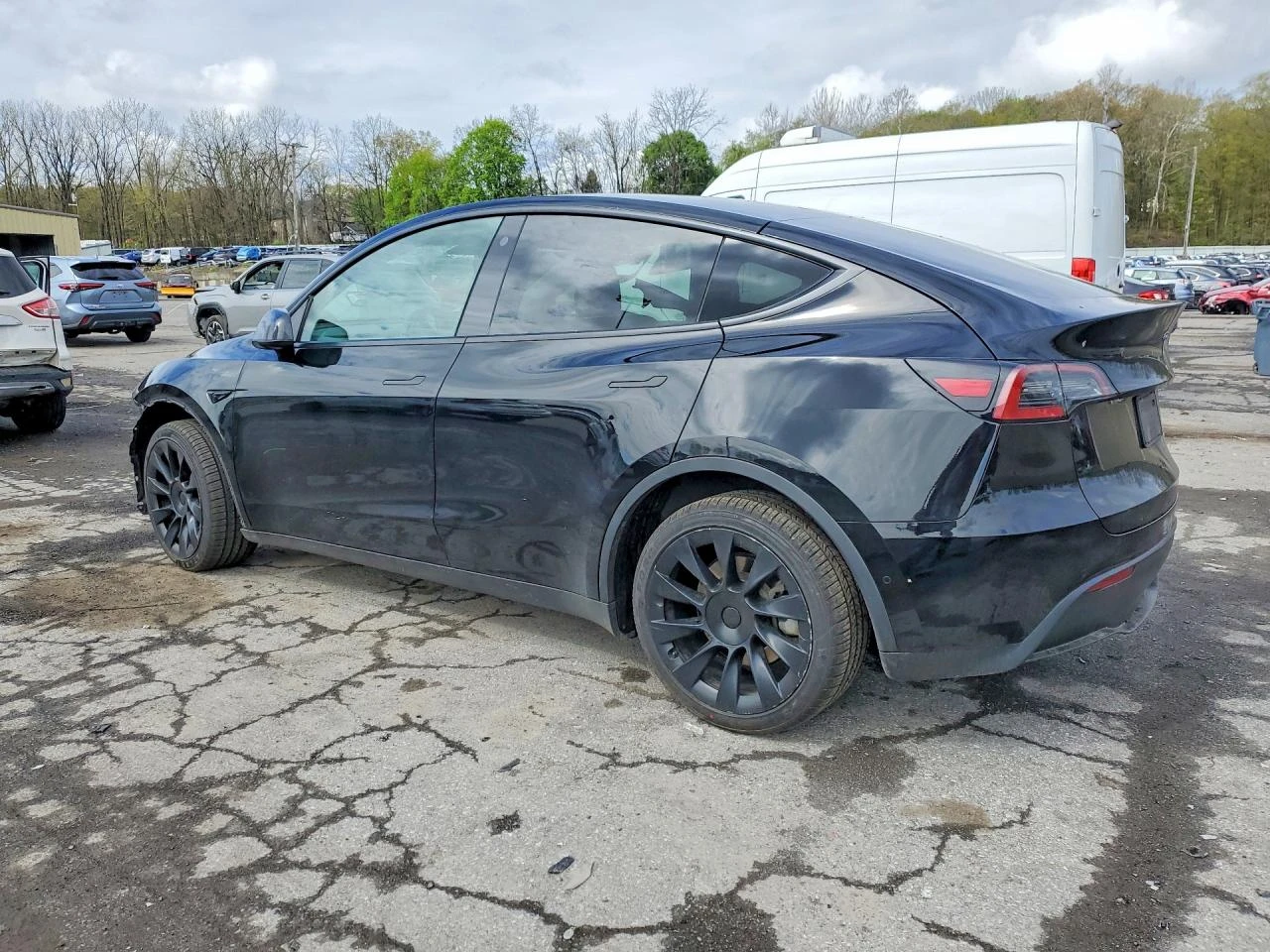 Tesla Model Y, снимка 2 - Автомобили и джипове - 54663774