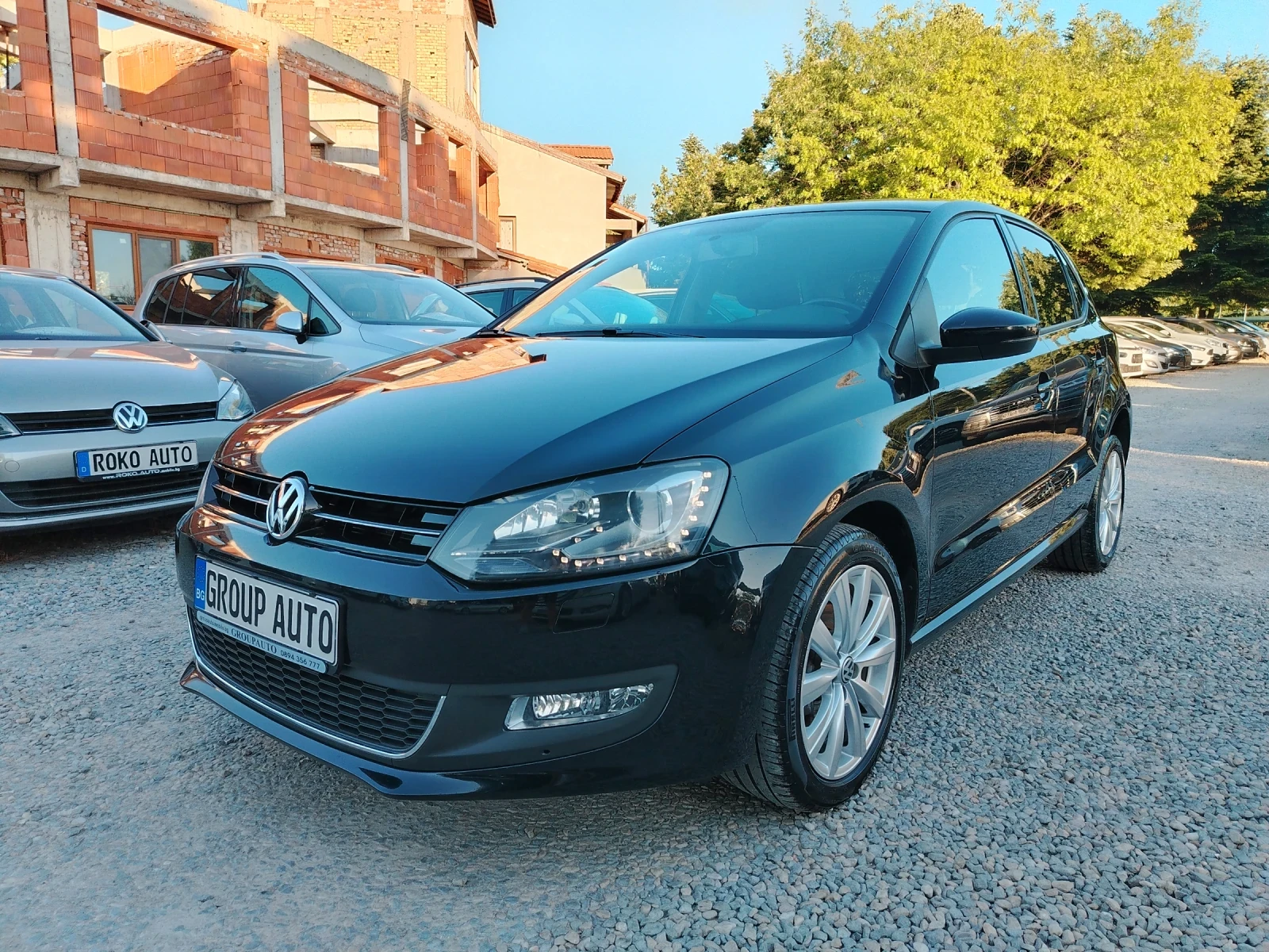 VW Polo 1.6tdi-90к.с/КЛИМАТРОНИК/НАВИГАЦИЯ/КСЕНОН/LED!!! , снимка 3 - Автомобили и джипове - 54693849