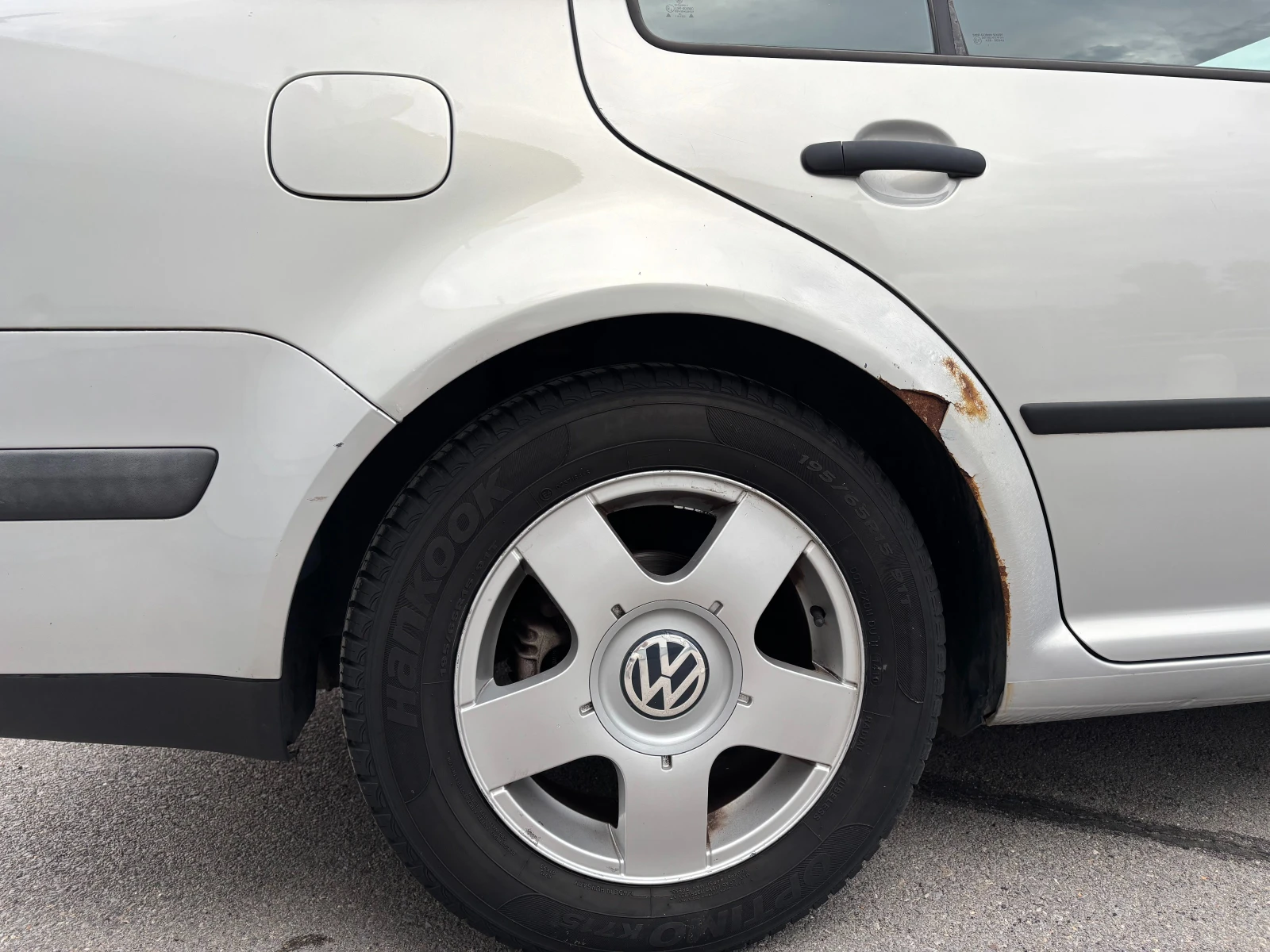 VW Bora, снимка 8 - Автомобили и джипове - 54803957