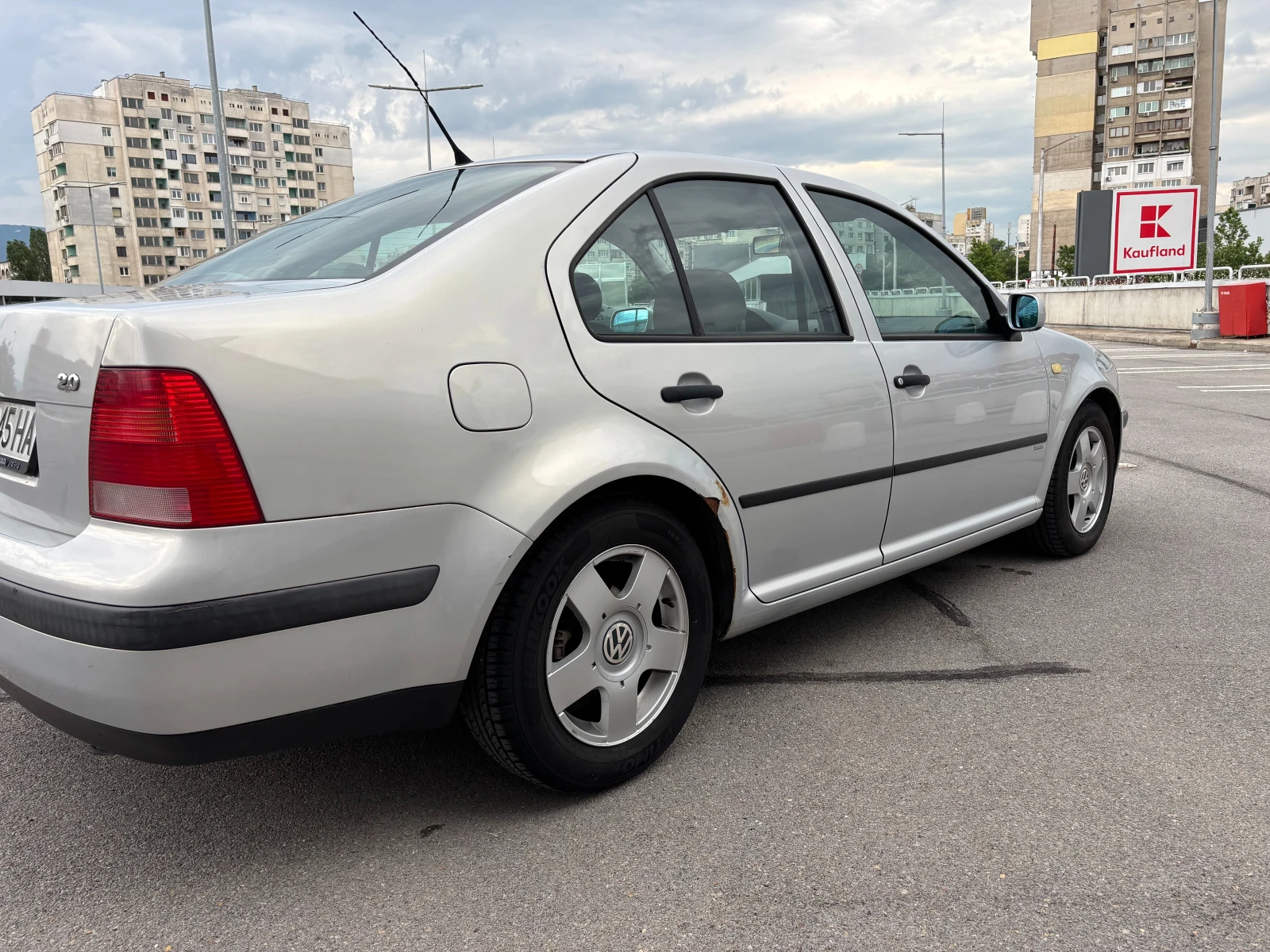 VW Bora, снимка 7 - Автомобили и джипове - 54803957