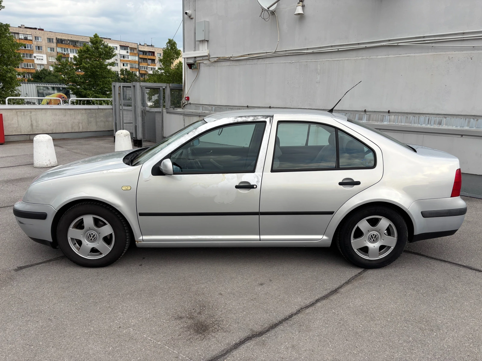 VW Bora, снимка 3 - Автомобили и джипове - 54803957