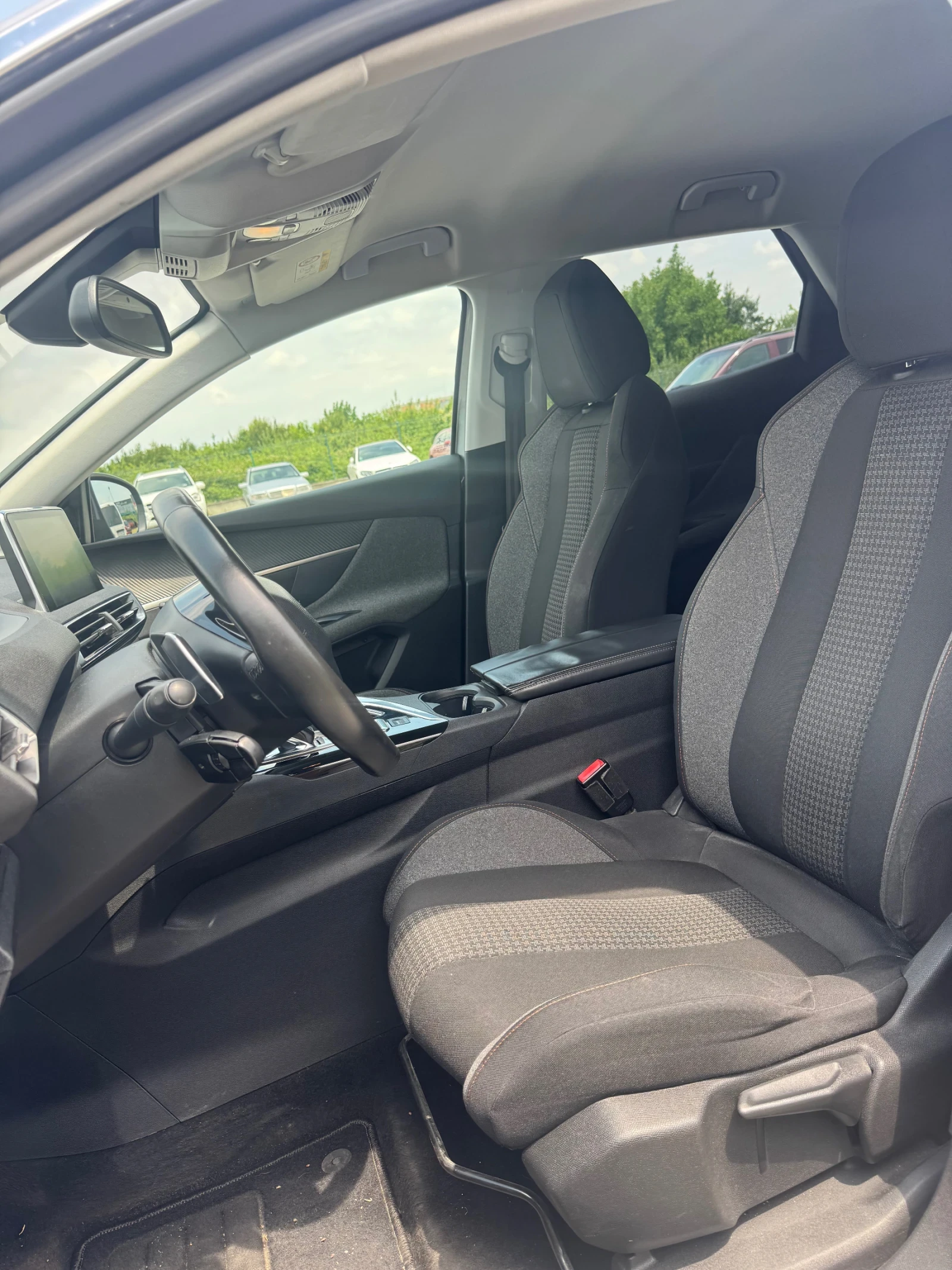 Peugeot 3008 1.6HDi CarPlay, снимка 7 - Автомобили и джипове - 54945502