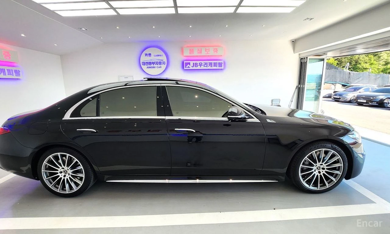 Mercedes-Benz S 500 L AMG LINE* FULL* МАСАЖ* 360* ХЕДЪП* BURMESTER* TV, снимка 2 - Автомобили и джипове - 55352700