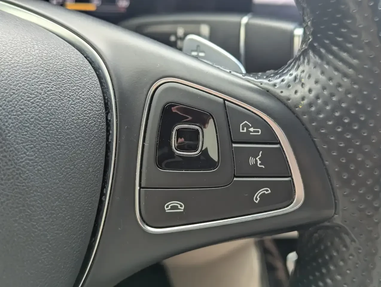 Mercedes-Benz E 300 * HEAD-UP * BURMESTER * PANO * LUXURY PKG *  | Mobile.bg � ����������� 8