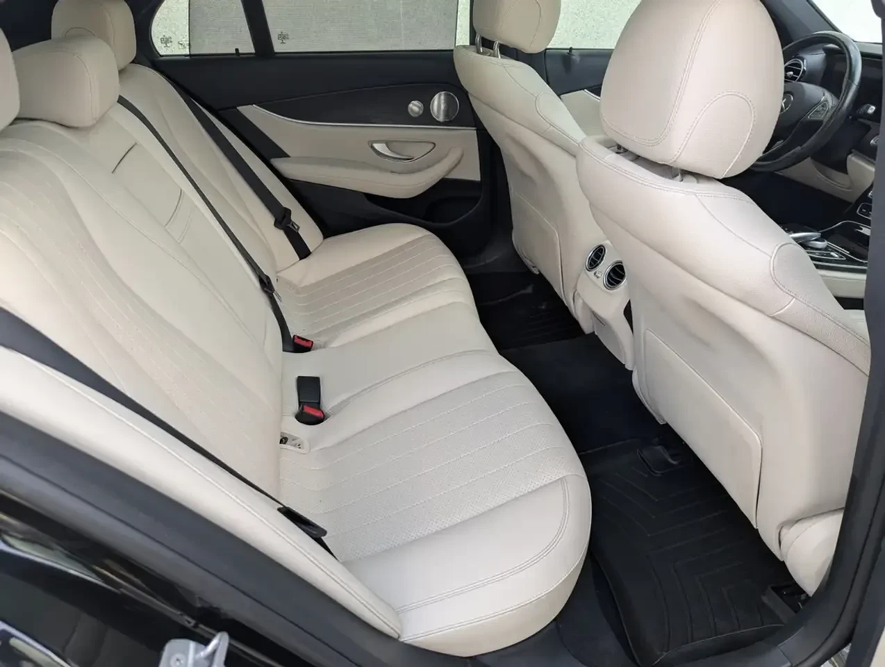 Mercedes-Benz E 300 * HEAD-UP * BURMESTER * PANO * LUXURY PKG *  | Mobile.bg � ����������� 17