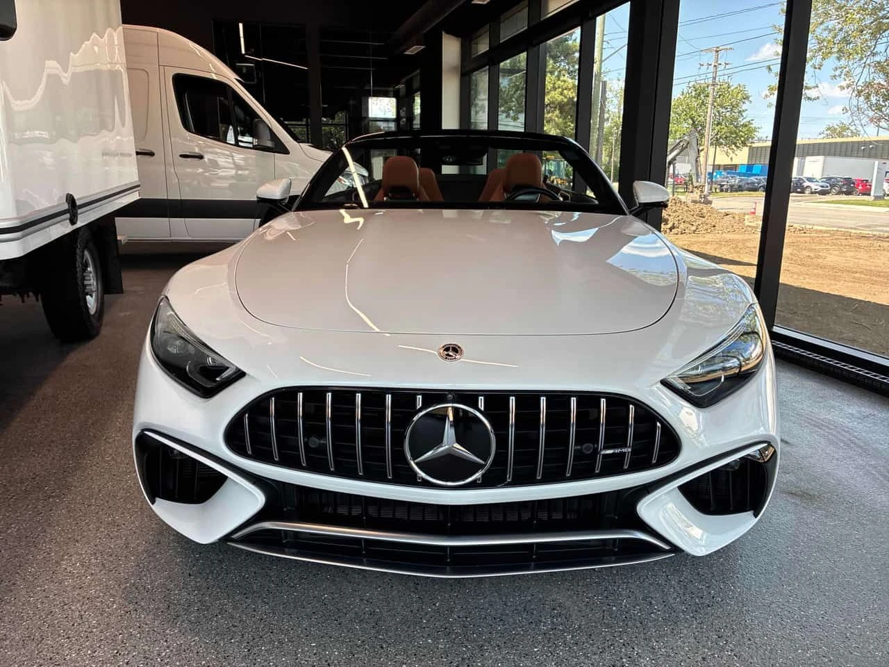 Mercedes-Benz SL 63 AMG CABRIO| BURMESTER| HUD| 360| , снимка 5 - Автомобили и джипове - 55572253