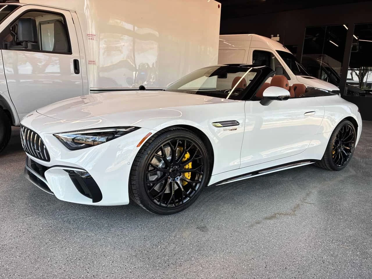 Mercedes-Benz SL 63 AMG CABRIO| BURMESTER| HUD| 360| , снимка 2 - Автомобили и джипове - 55572253