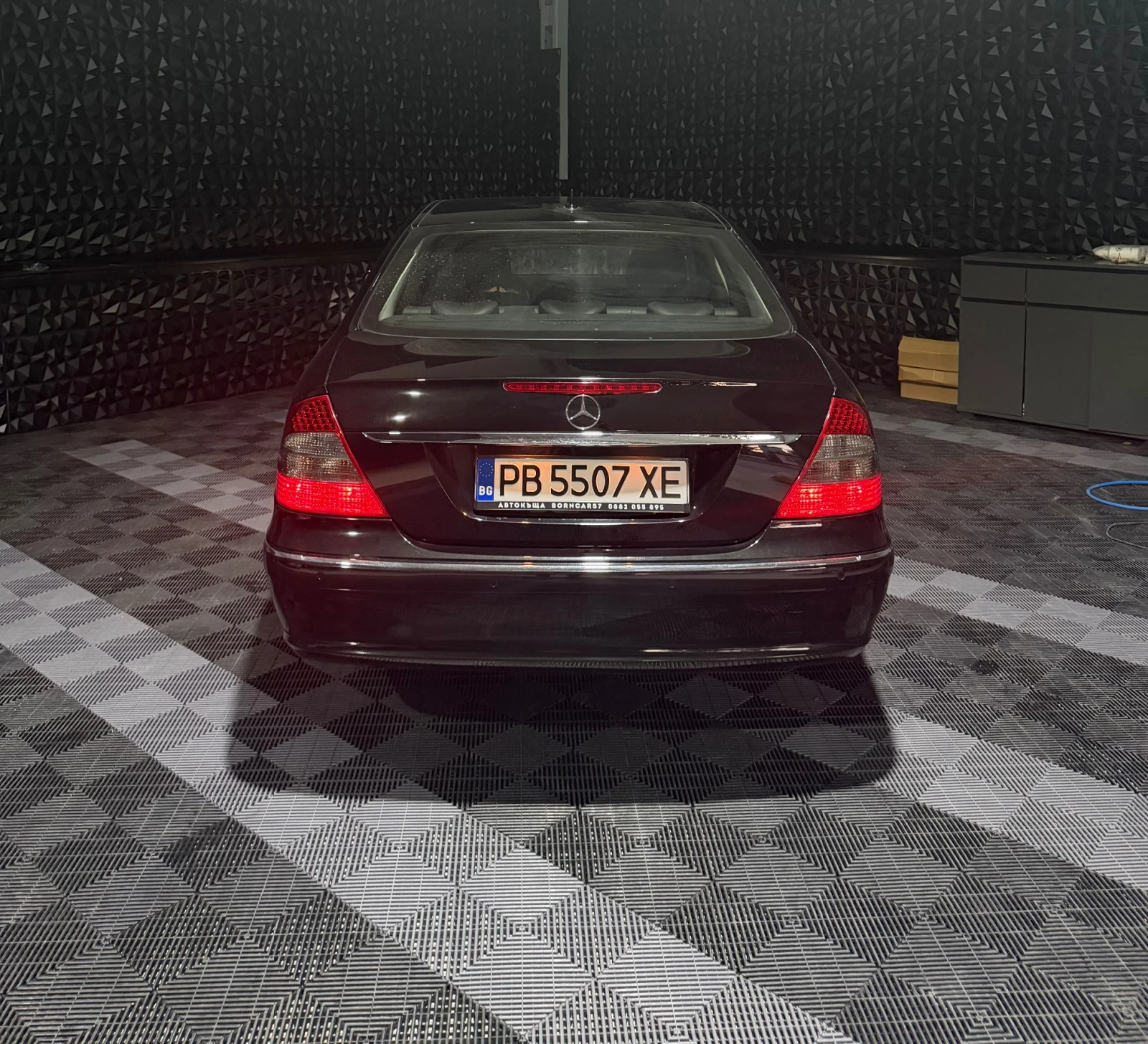 Mercedes-Benz E 350 РЕАЛНИ И ДОКАЗУЕМИ КМ ШФЕЙЦАРИЯ/ГАЗОВА УРЕДБА, снимка 7 - Автомобили и джипове - 55964822