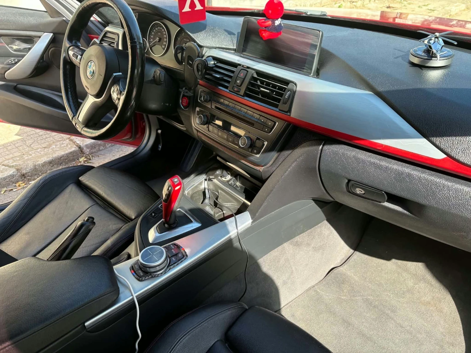 BMW 320, снимка 6 - Автомобили и джипове - 56452595