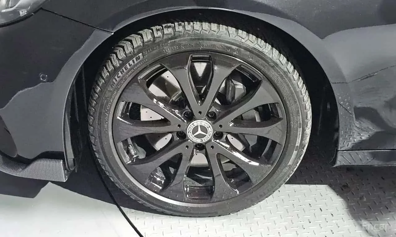 Mercedes-Benz E 350 * 4MATIC AMG Line * ��������� ���� �� �������� *  | Mobile.bg � ����������� 5