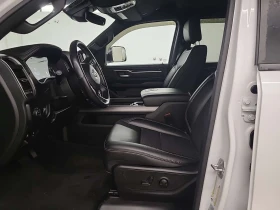Dodge RAM 1500 SPORT CREW CAB STANDARD BED| KEYLESS| ЗАДНА КАМЕРА, снимка 5