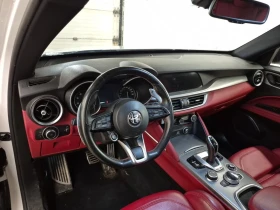 Alfa Romeo Stelvio * Ti Sport * CARFAX * БЕЗ ПЪРВОНАЧАЛНА ВНОСКА - 17000 € / 33249.11 лв. - 19645525 8
