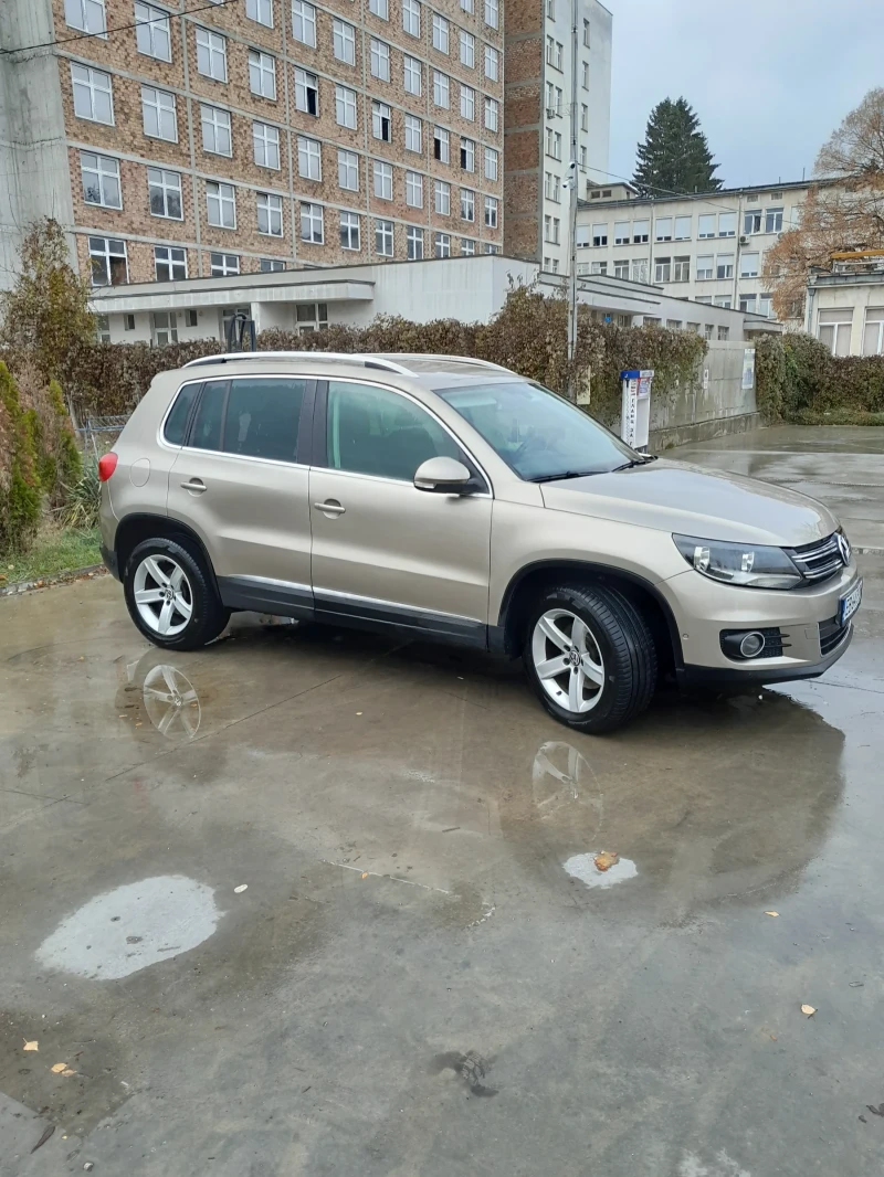 VW Tiguan, снимка 2 - Автомобили и джипове - 47914531