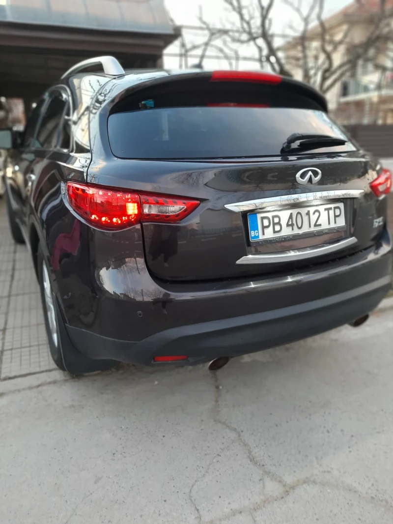 Infiniti Fx 35, снимка 4 - Автомобили и джипове - 49415270