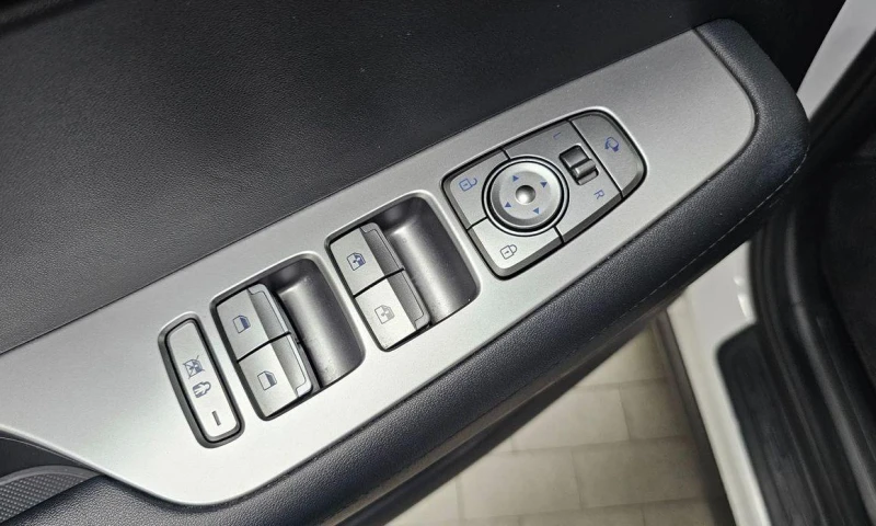 Hyundai Palisade Diesel 2.2 2WD Exclusive, снимка 14 - Автомобили и джипове - 52059285