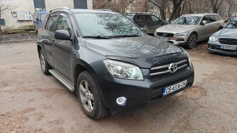 Toyota Rav4, снимка 2 - Автомобили и джипове - 52964115