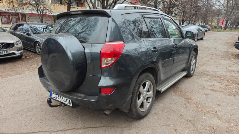 Toyota Rav4, снимка 3 - Автомобили и джипове - 52964115