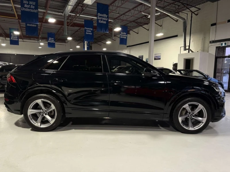 Audi Q8 CARFAX, снимка 3 - Автомобили и джипове - 53246909