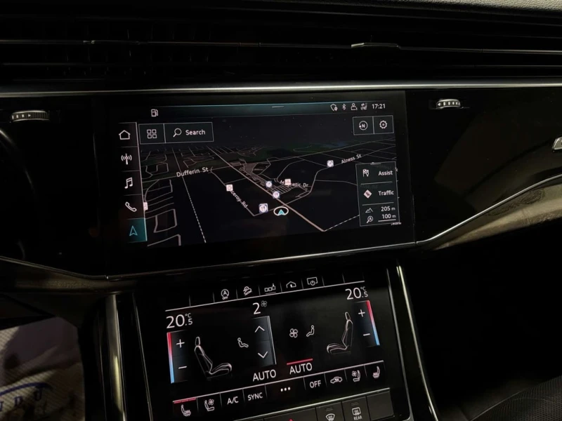 Audi Q8 CARFAX, снимка 11 - Автомобили и джипове - 53246909