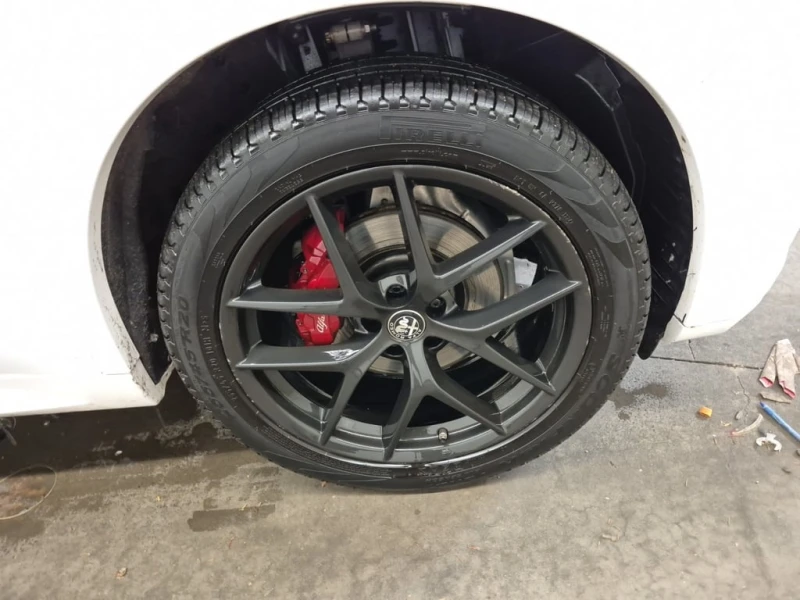 Alfa Romeo Stelvio * Ti Sport * CARFAX * БЕЗ ПЪРВОНАЧАЛНА ВНОСКА, снимка 11 - Автомобили и джипове - 53279074