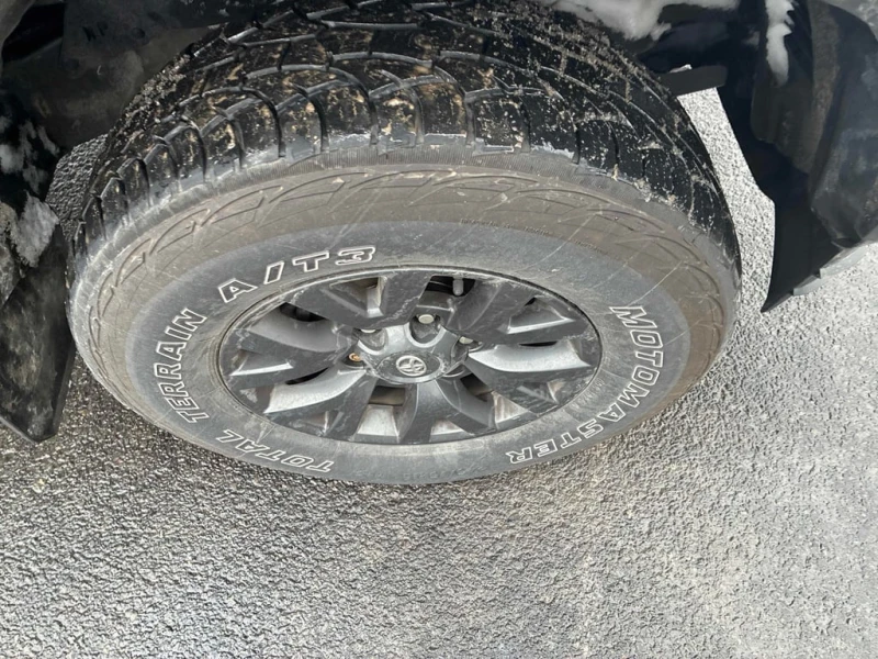 Toyota Tacoma * SR5 * CARFAX * V6 * ПОДГРЕВИ * , снимка 13 - Автомобили и джипове - 53413219