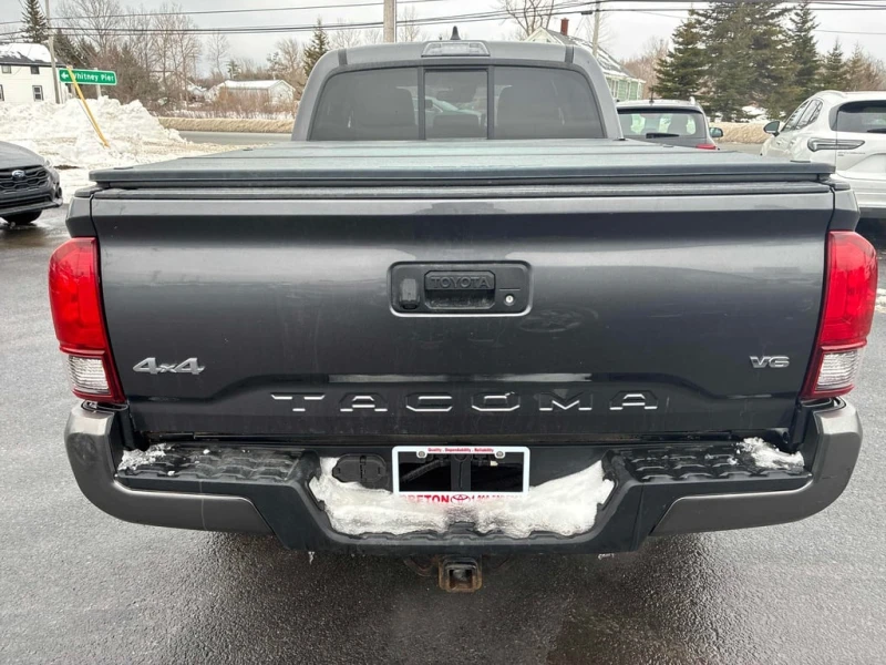 Toyota Tacoma * SR5 * CARFAX * V6 * ПОДГРЕВИ * , снимка 5 - Автомобили и джипове - 53413219