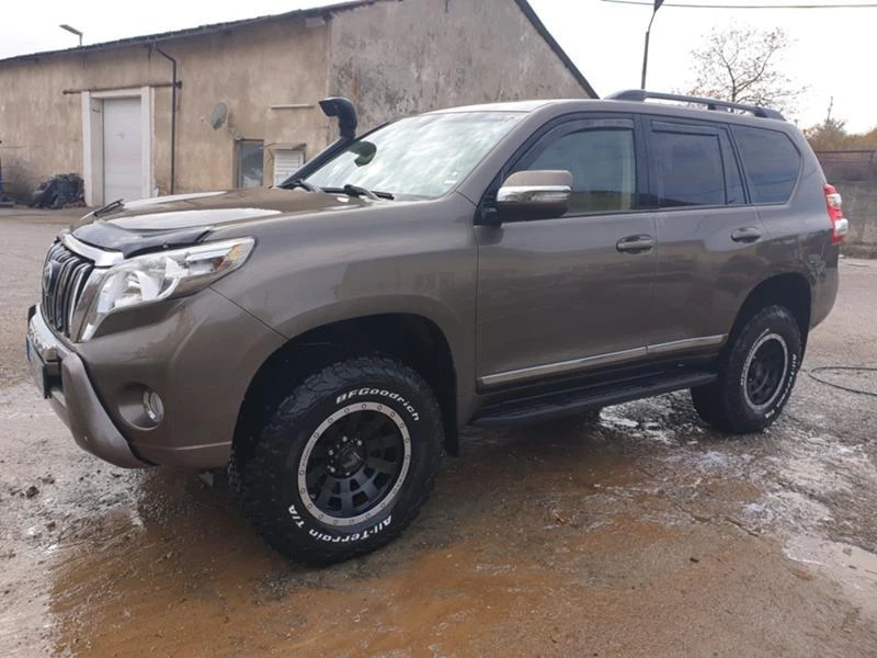 Toyota Land cruiser PRADO , снимка 6 - Автомобили и джипове - 49602737