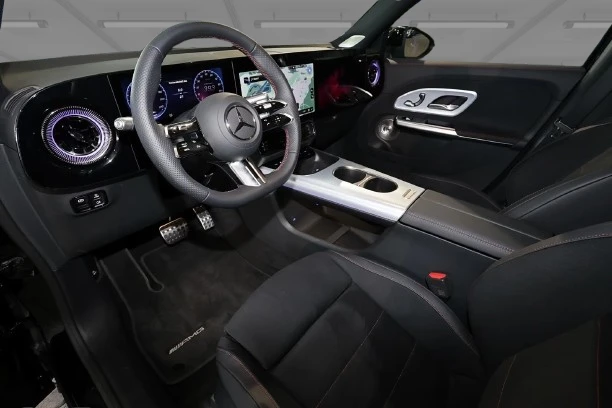 Mercedes-Benz GLB 250 + New Model = AMG Line = Гаранция, снимка 4 - Автомобили и джипове - 55802605