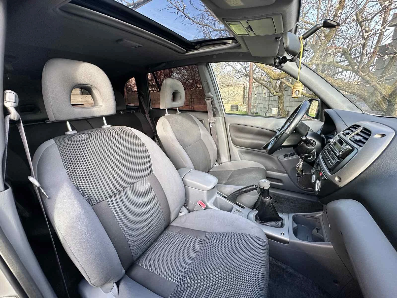 Toyota Rav4  - изображение 9