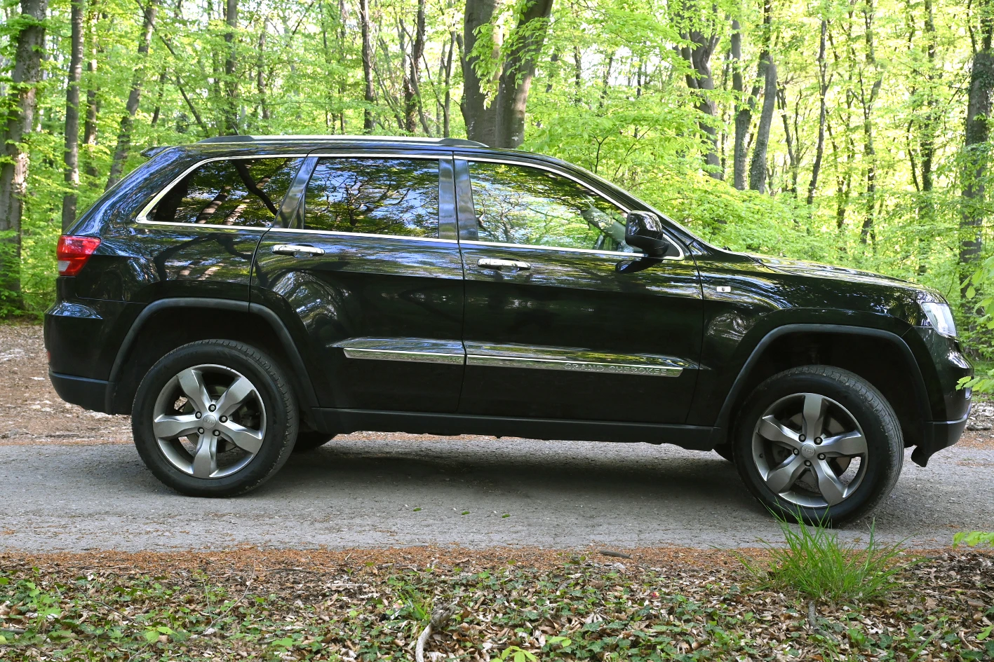 Jeep Grand cherokee 3.0CRD/OVERLAND - изображение 2