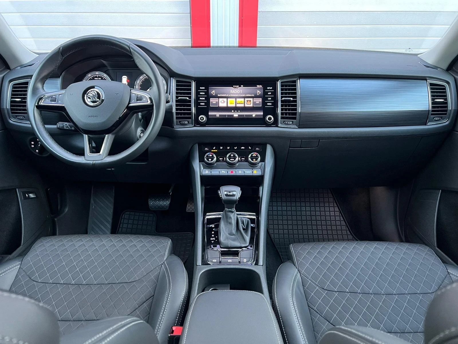 Skoda Kodiaq 1.4I AUTOMATIK KEY LESS NAVI 360KAMERA 7- | Mobile.bg   13