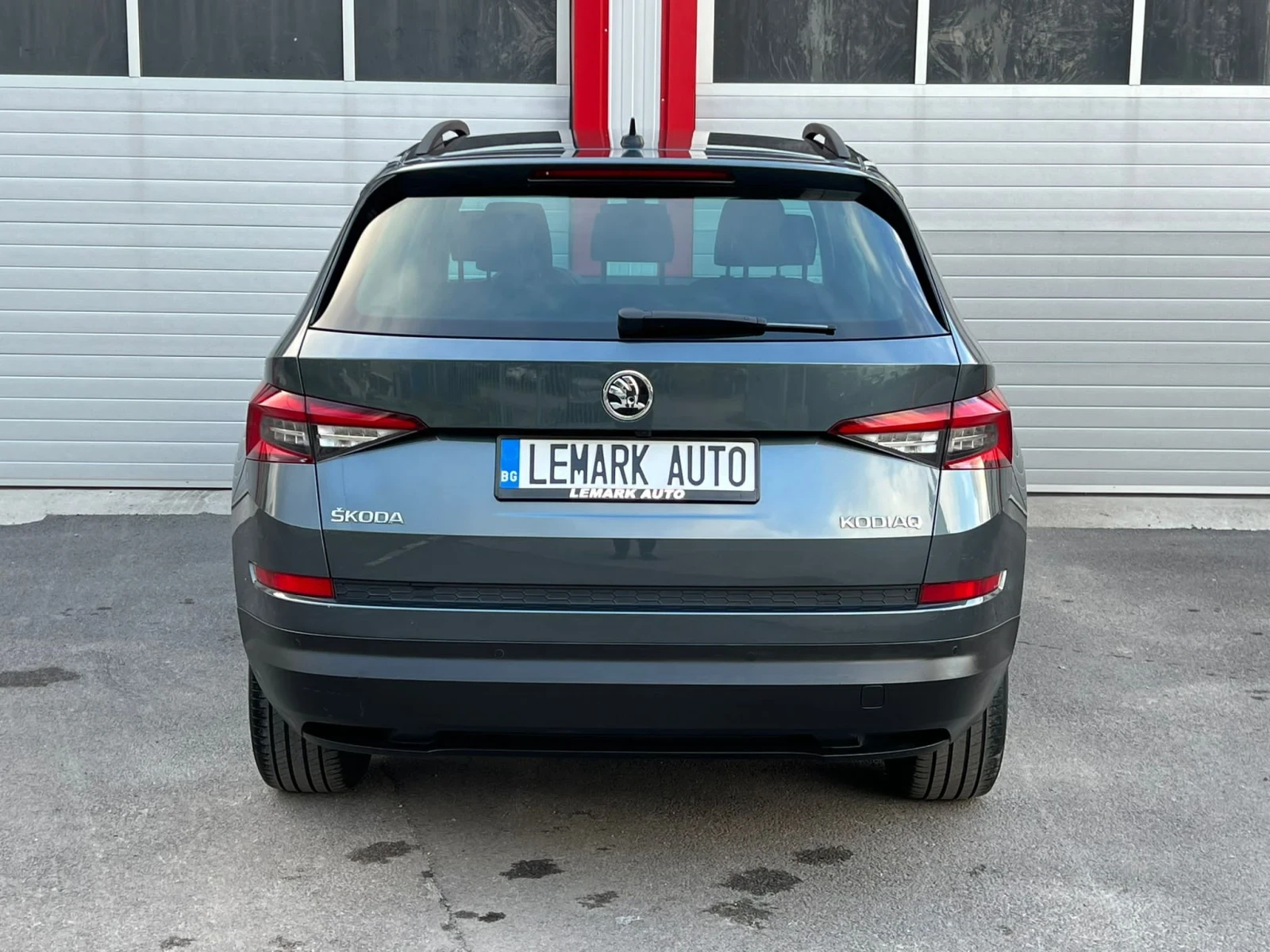 Skoda Kodiaq 1.4I AUTOMATIK KEY LESS NAVI 360KAMERA 7-МЕСТНА - изображение 10