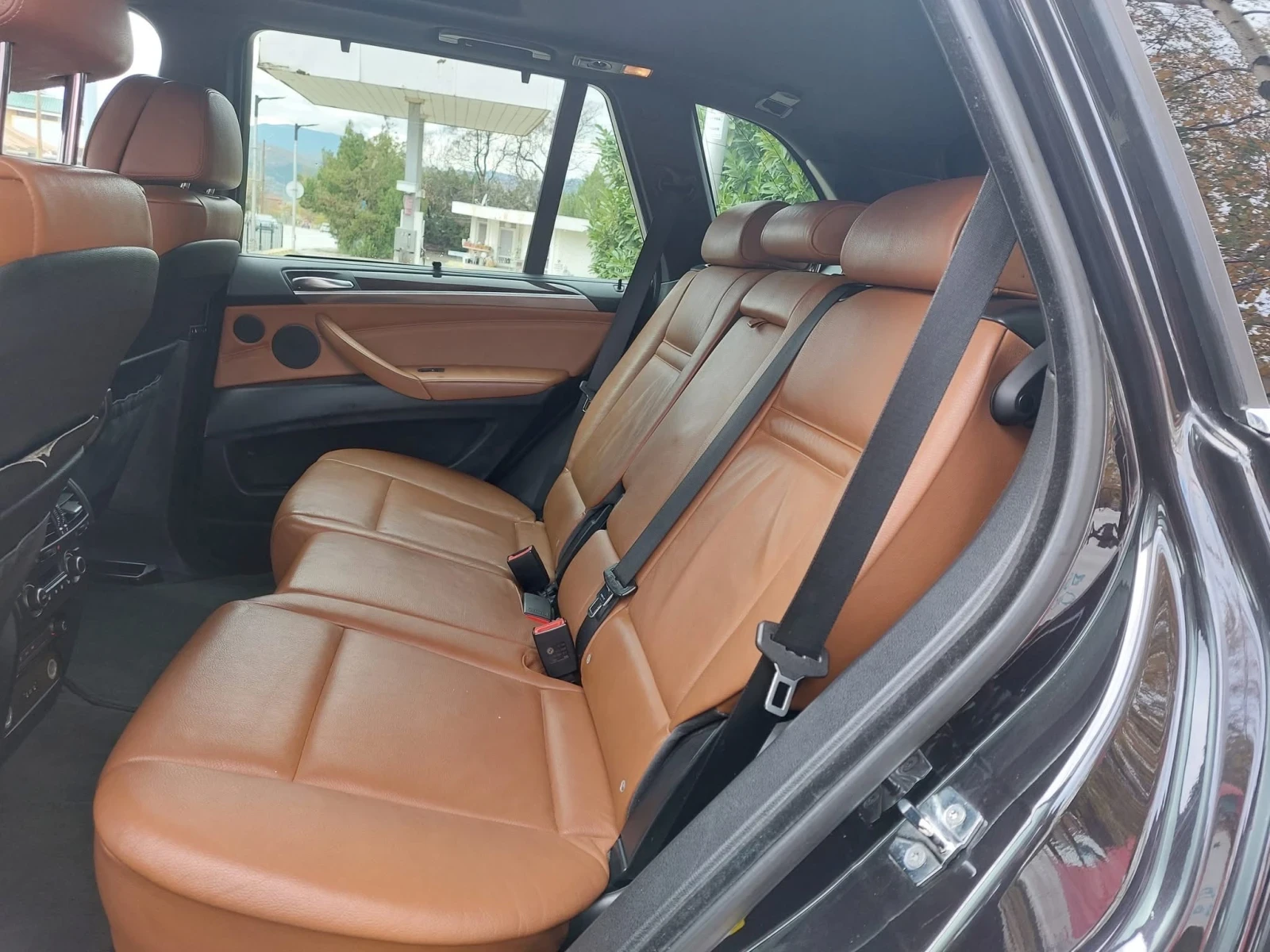 BMW X5  - изображение 8