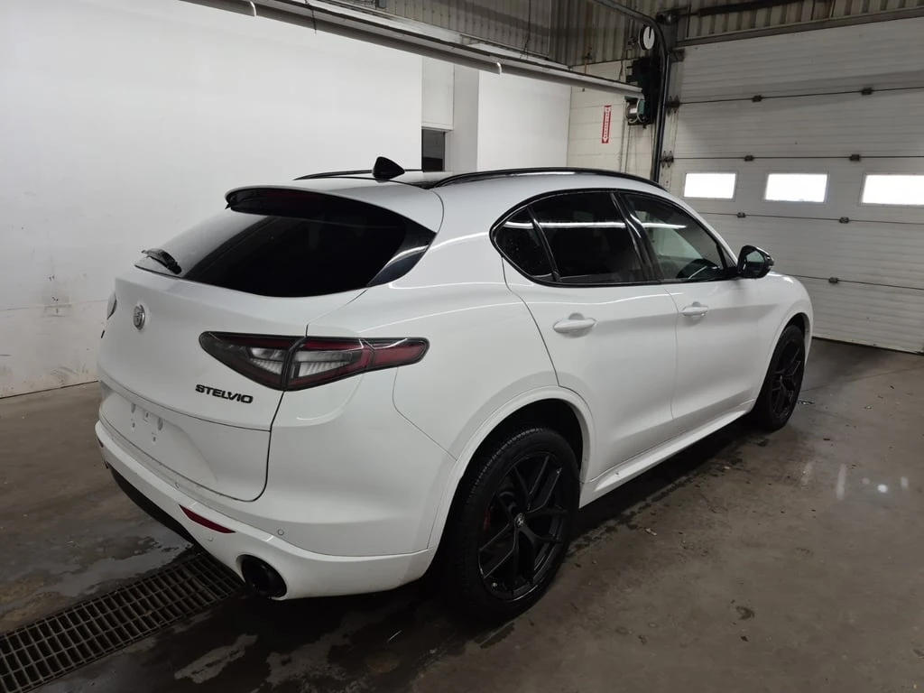 Alfa Romeo Stelvio * Ti Sport * CARFAX * БЕЗ ПЪРВОНАЧАЛНА ВНОСКА - изображение 3