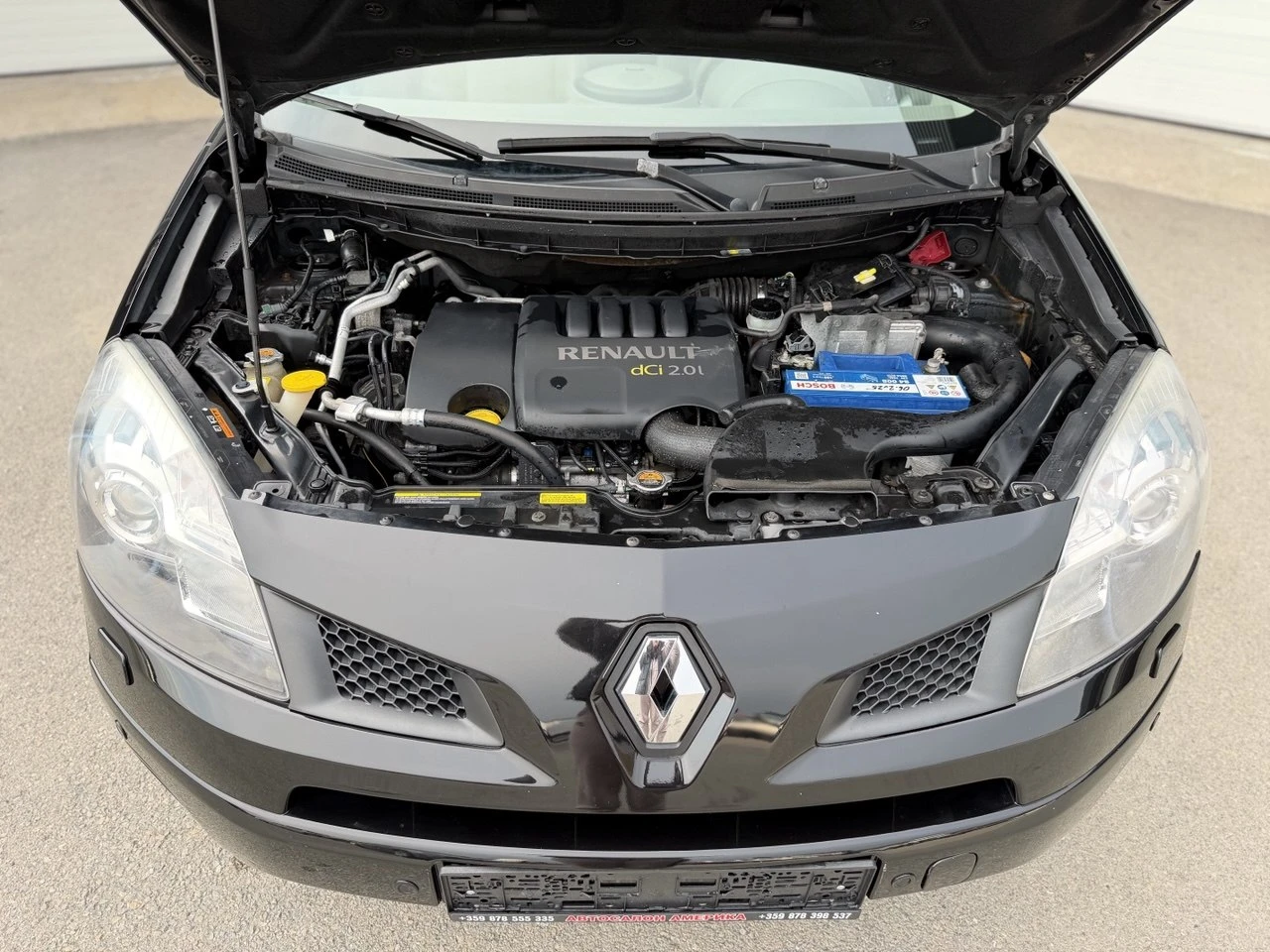 Renault Koleos 2.0dCi 4x4 AUTOMATIC, снимка 17 - Автомобили и джипове - 53728050