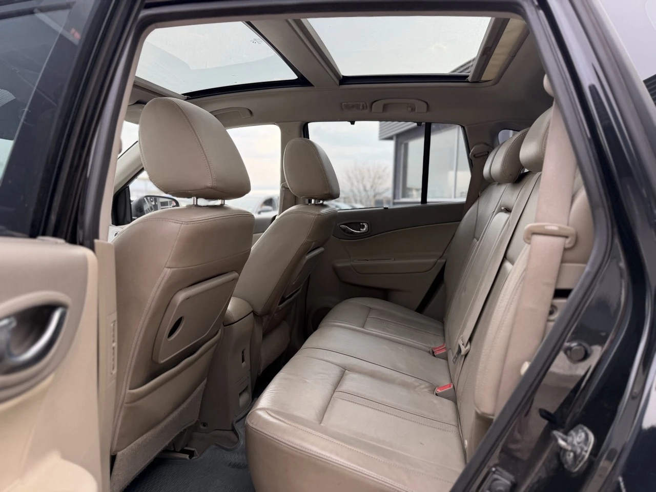 Renault Koleos 2.0dCi 4x4 AUTOMATIC, снимка 11 - Автомобили и джипове - 53728050