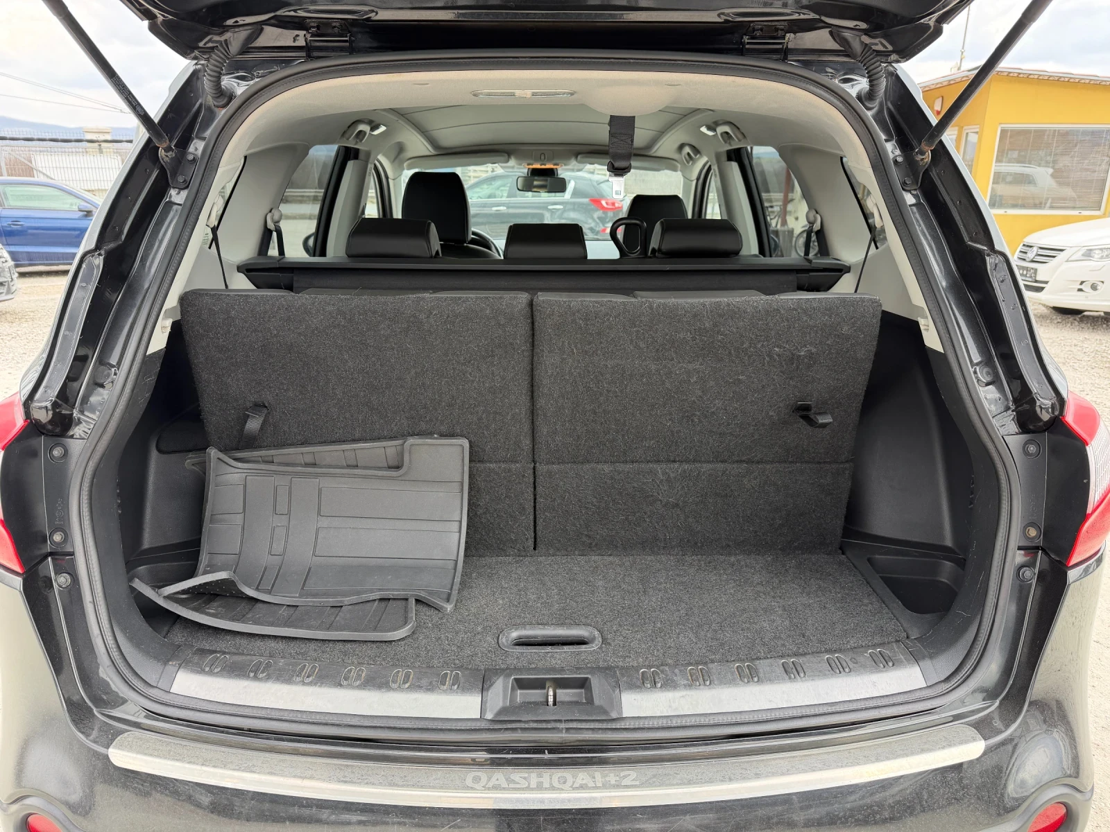 Nissan Qashqai 2.0/150кс 4х4 6+ 1места Кожа Панорама, снимка 13 - Автомобили и джипове - 53925113