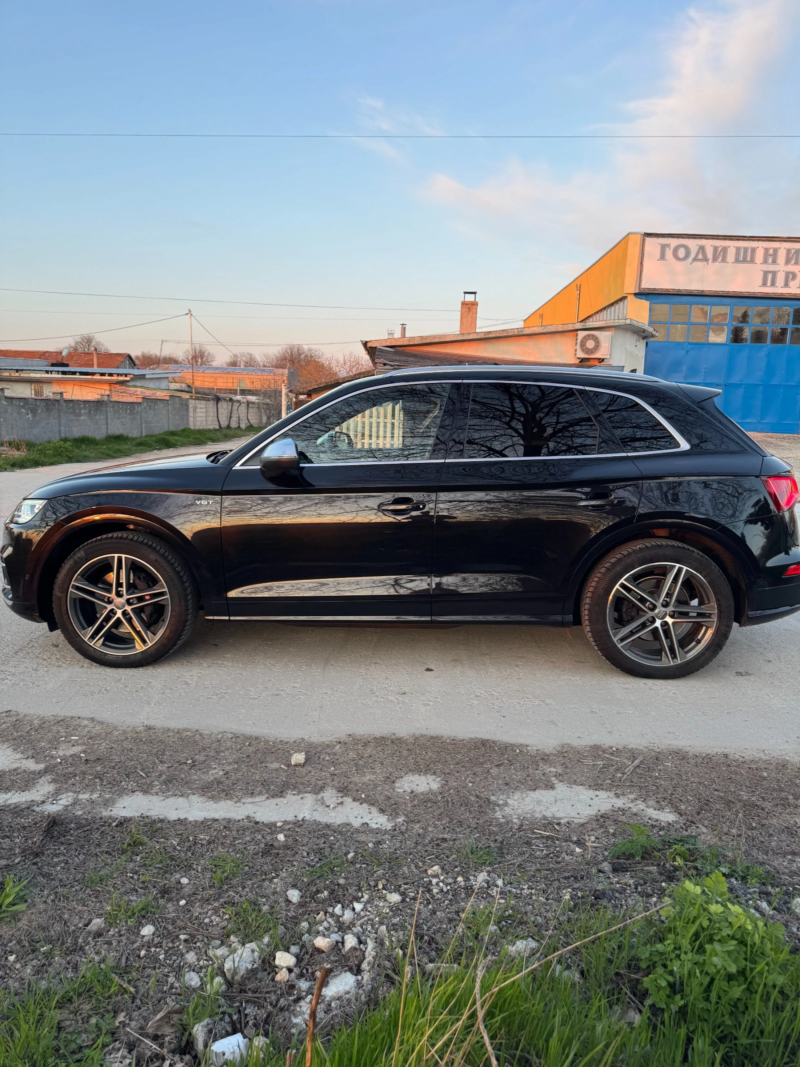 Audi SQ5 3.0TFSI V6 MATRIX/AIR/MASSAGE/B&O, снимка 3 - Автомобили и джипове - 54488376