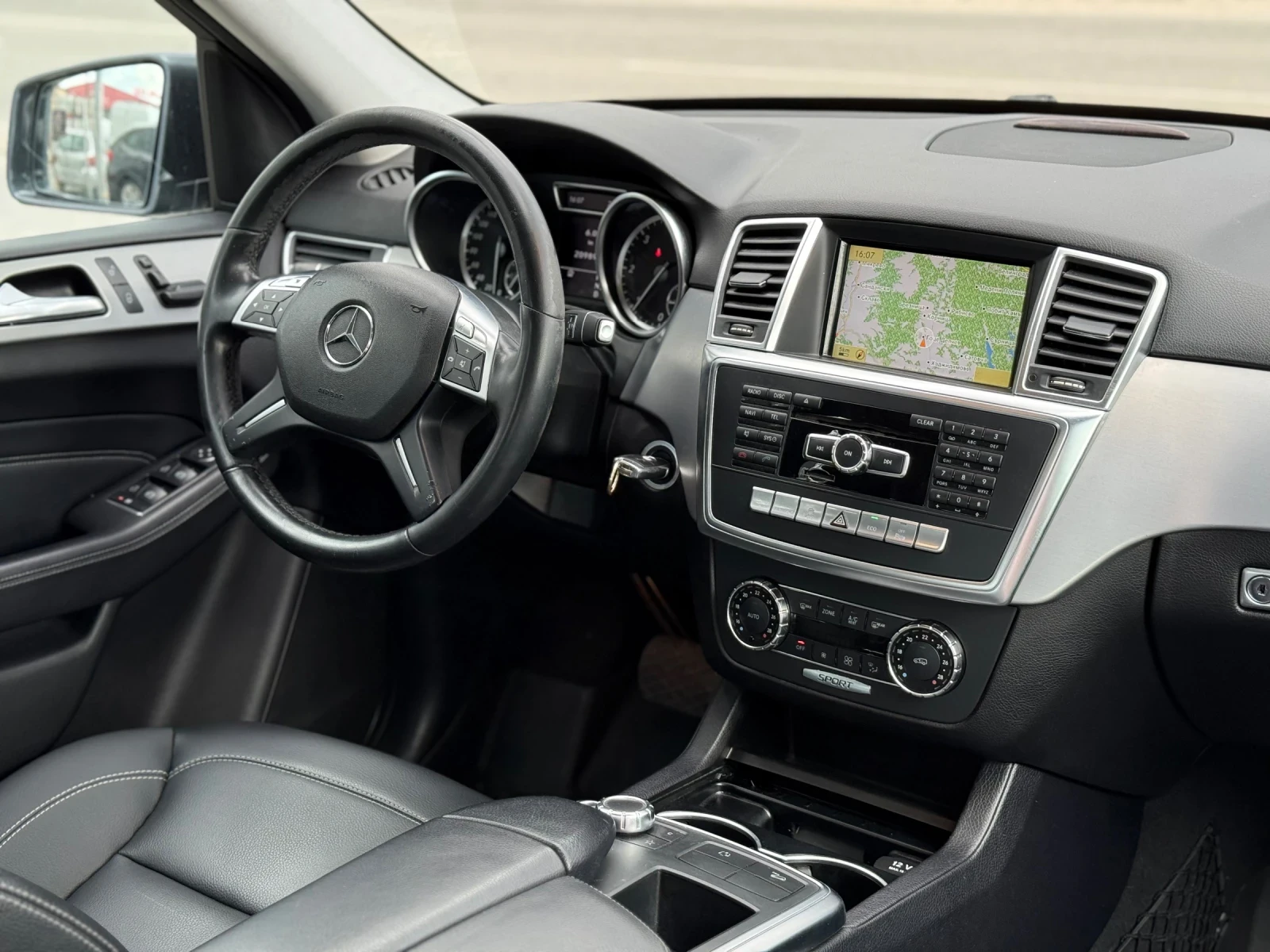 Mercedes-Benz ML 250  3.0 CDI 4-MATIC LIZING, снимка 10 - Автомобили и джипове - 54702855