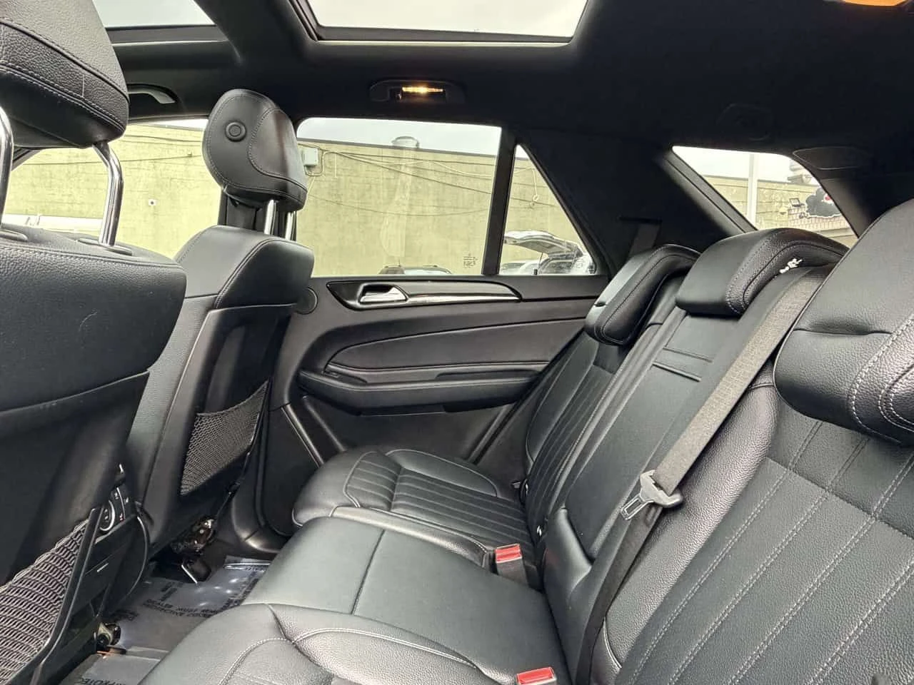 Mercedes-Benz GLE 400 * CARFAX * ЦЕНА ДО БГ, снимка 14 - Автомобили и джипове - 54754111